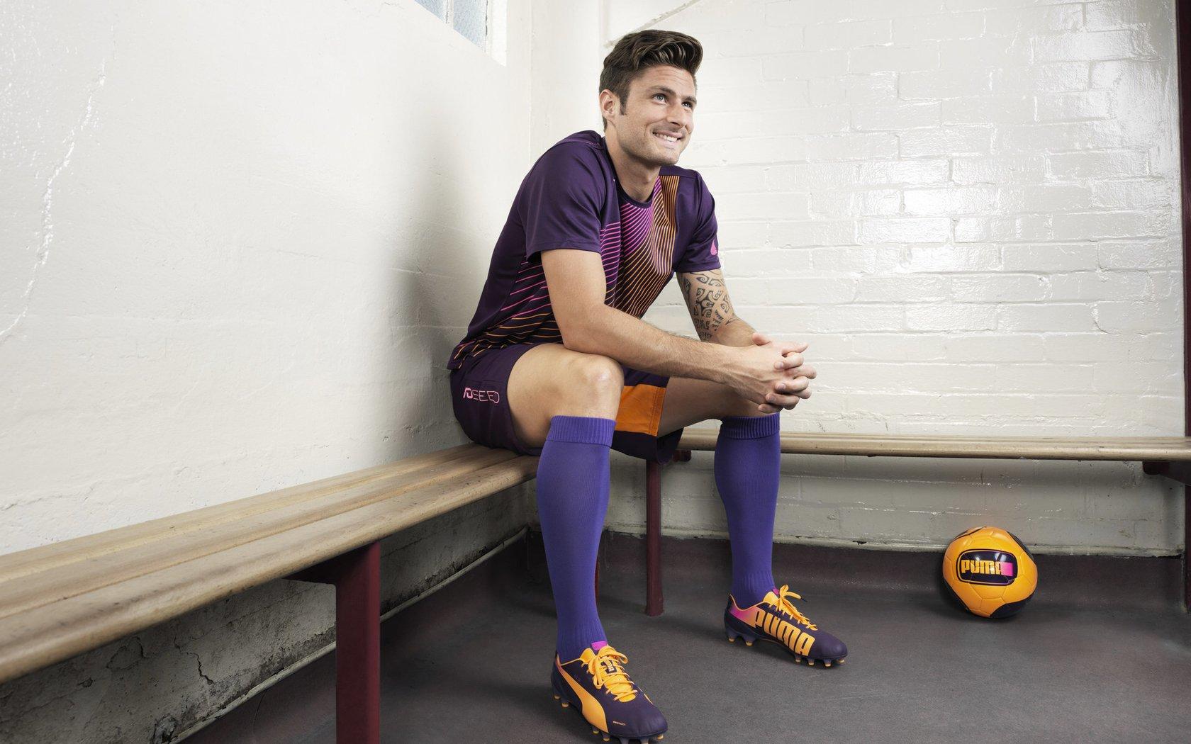 德甲焦点战,拜仁慕尼黑强势逆转弗莱堡,凯恩双响锁定胜局